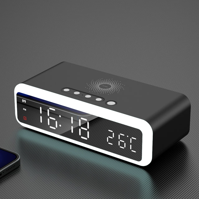 Réveil avec chargeur induction à 15W max, double alarme, lumiosité  réglable, 1 port USB pour la charge, affichage l'heure, la tempétarure  intérieure